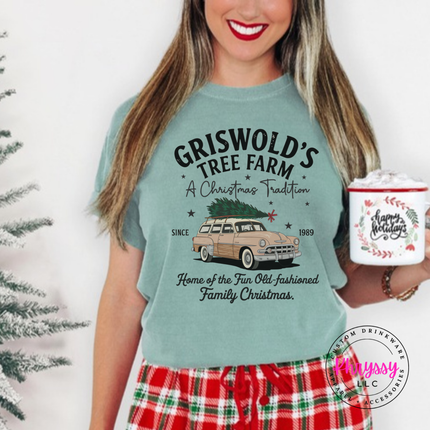 Old-Fashioned Family Christmas tee in Bay with a vintage station wagon.