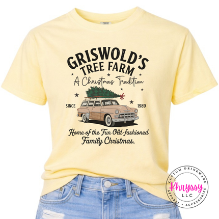 Old-Fashioned Family Christmas tee in Butter with a vintage station wagon.