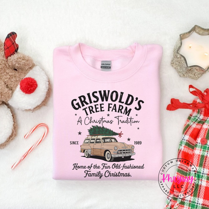 Old-Fashioned Family Christmas crewneck sweatshirt in Light Pink with a vintage station wagon.