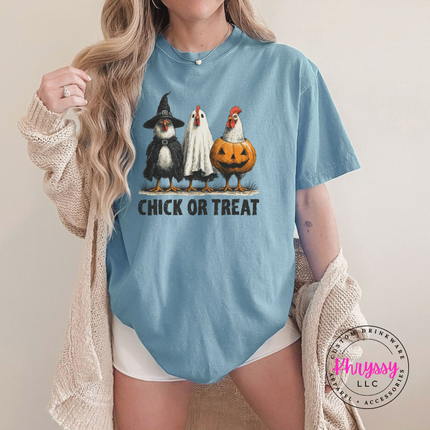 Ice Blue tee with the funny chickens in Halloween costumes design