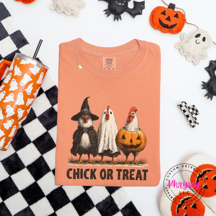 Terracotta Halloween graphic tee with a funny chicken trio illustration.