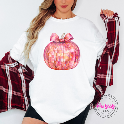 White tee with the pink mosaic disco pumpkin design
