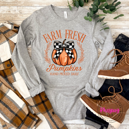 Sport grey tee with a farmhouse pumpkin and laurel design.