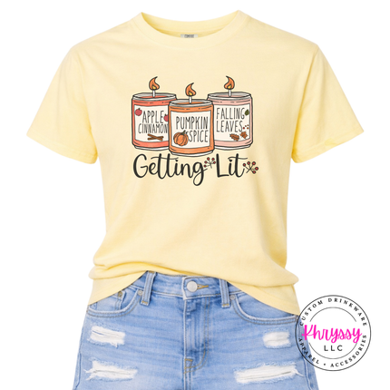 Butter tee with the pumpkin spice and apple cinnamon candles design