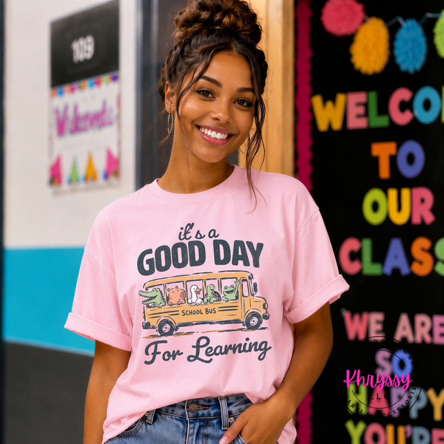 Blossom tan tee with vintage school bus and animal friends design.