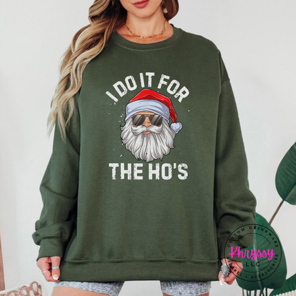 Model wearing the funny sunglasses Santa crewneck sweatshirt in Military Green.