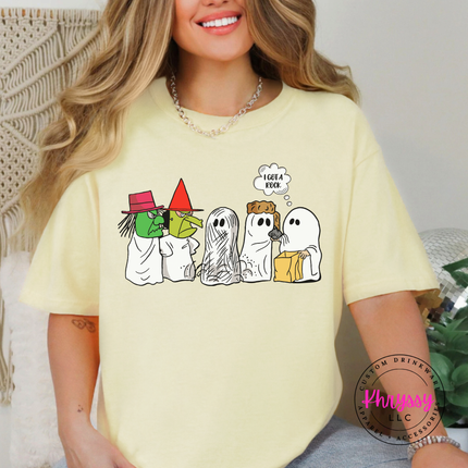 Butter tee with the funny ghosts in costumes design