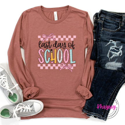 Heather mauve lightweight long sleeve featuring coquette bows and lettering.