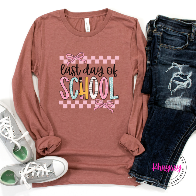 Heather mauve lightweight long sleeve featuring coquette bows and lettering.