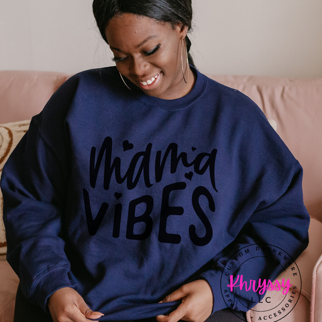 Mama Vibes Heart Script Gildan Crewneck Sweatshirt — Cozy Mom Style Multiple Colors