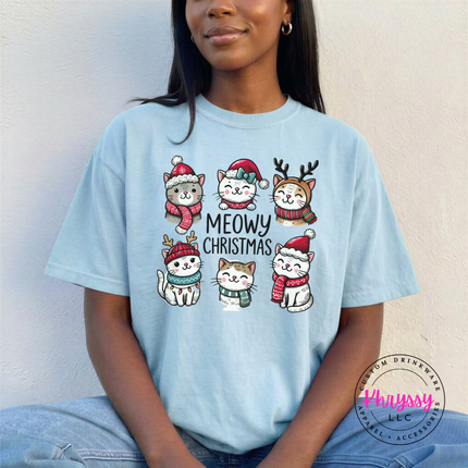 Chambray tee showing cute kittens in hats, scarves, and antlers.