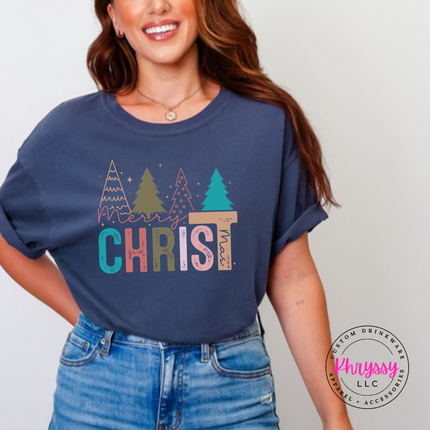 Close up of the Merry Christ mas art on a Navy tee.