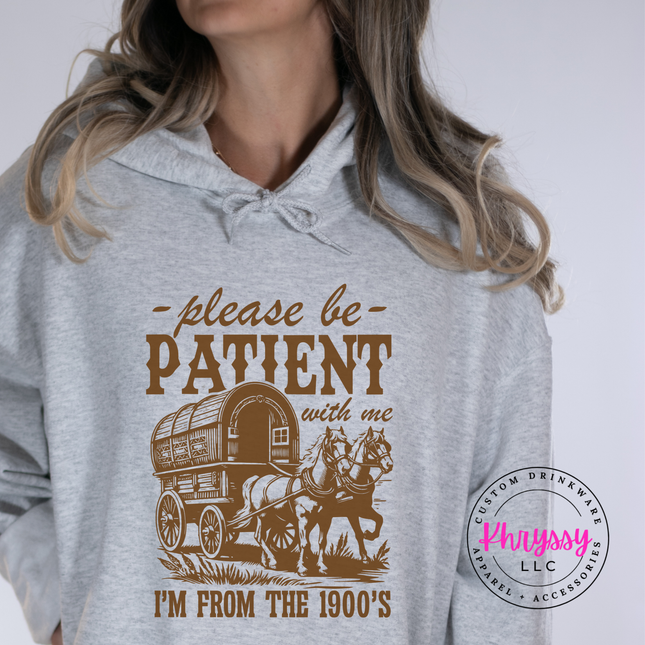 Heavyweight vintage humor pullover with covered wagon please be patient 1900s text