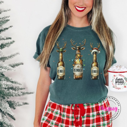 Model wearing the Reinbeer reindeer beer tee in Blue Spruce.