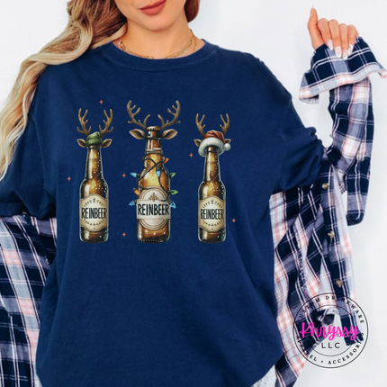 Close up of the Reinbeer reindeer beer art on a True Navy tee.